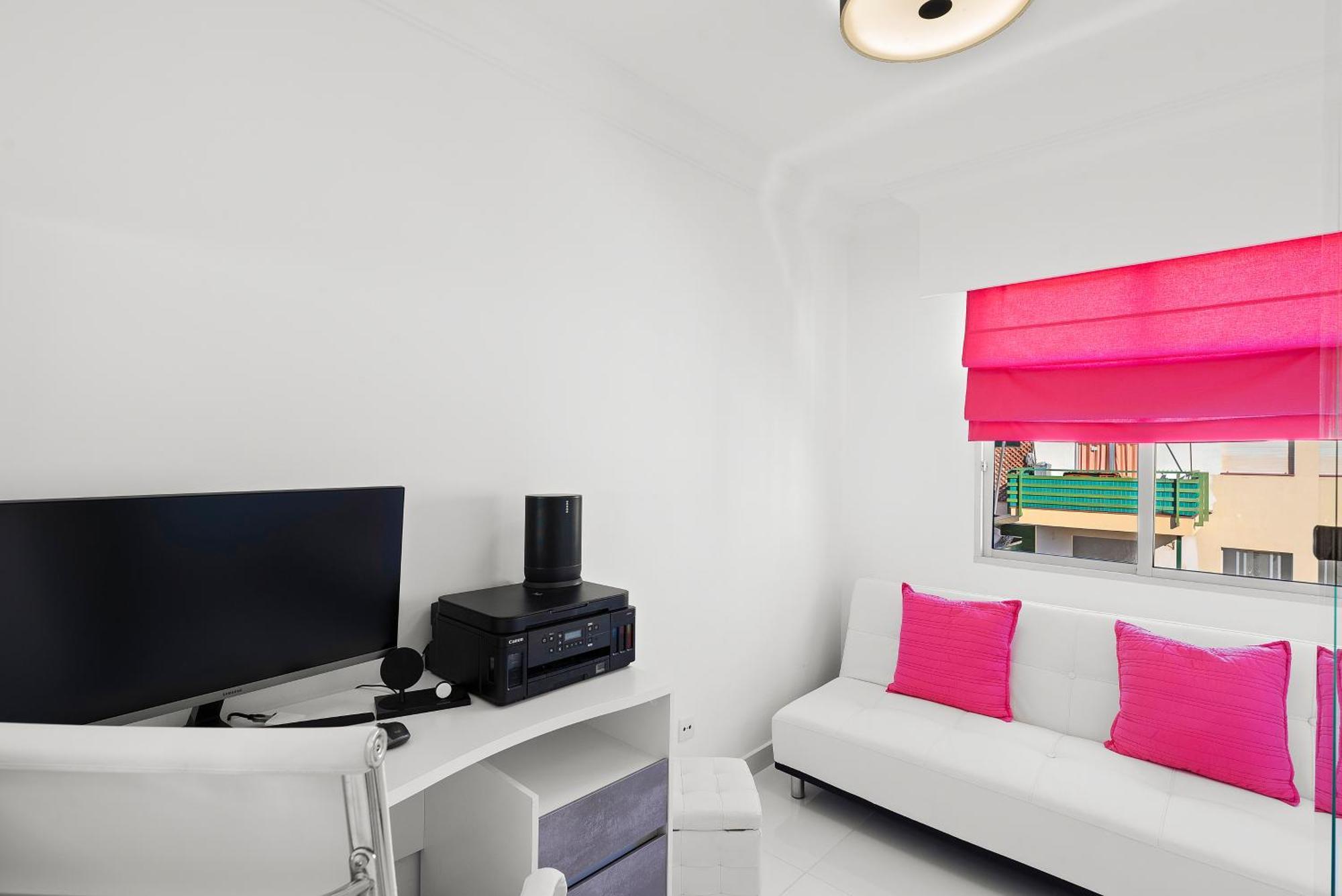 Cristismart Home Hi-End Services Media Streaming لوس كريستيانوس المظهر الخارجي الصورة